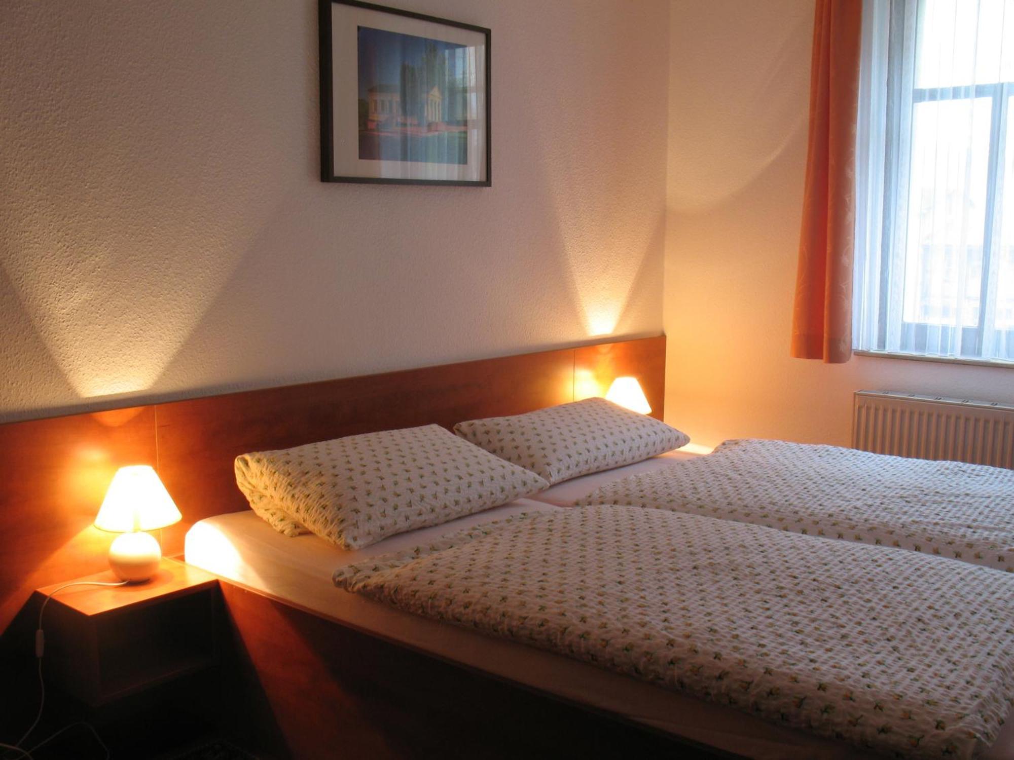 Pension Hinz & Kunz Weimar  Esterno foto